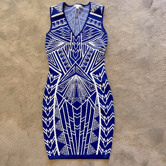 Dresses & Skirts - Women’s patterned dress